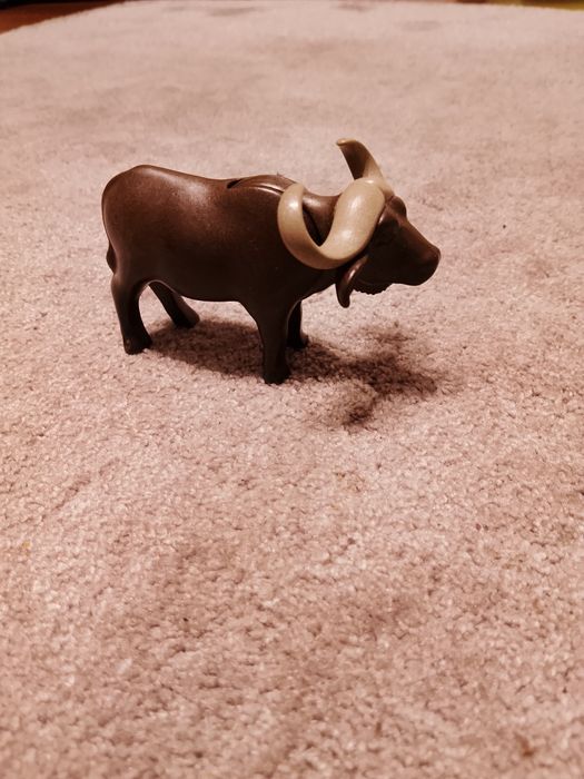 Bawół Playmobil l. Rezerwacja