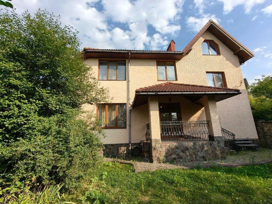 Продаж будинку вс. Чукалівка 250м2, ділянка 12 с. міські комунікації, асфальт, передмістя зупинка