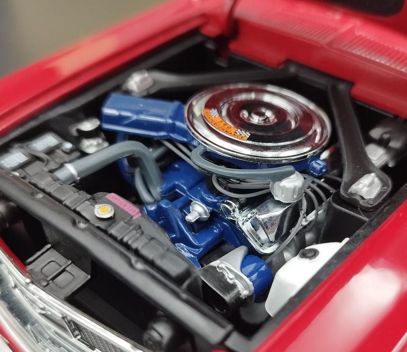 1:18 AUTOart 1968 Ford Mustang GT 390 Red