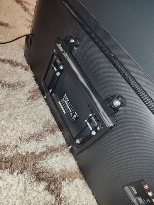 Телевізор Hisense 43A7500F (43") smart TV