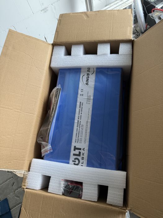 Przetwornica Napiecia 12>230 Volt Polska Sinus 5000