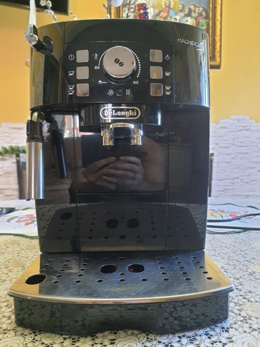 Кавомашина Delonghi Magnifica S