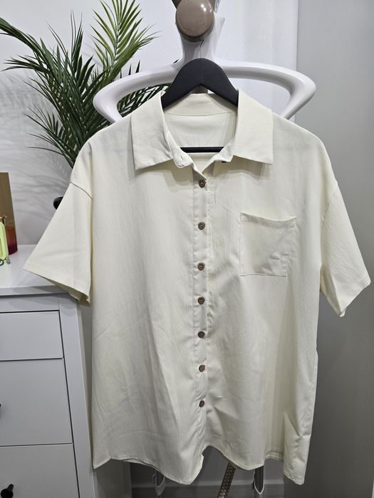 Koszula kremowa oversize