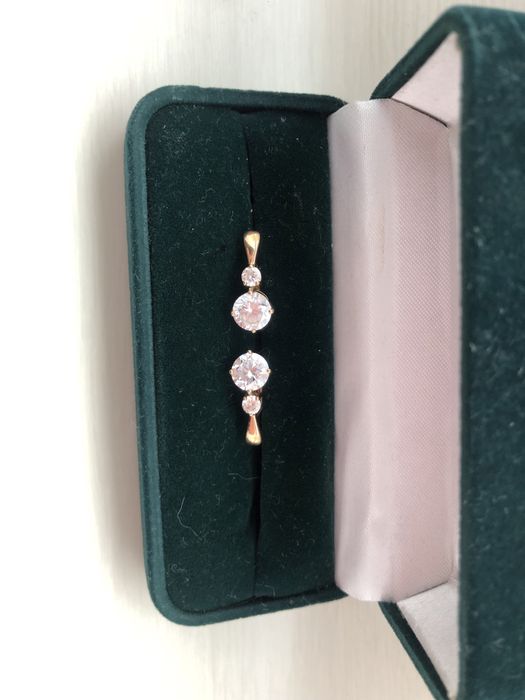 Серьги золото 585 новые с фианитами