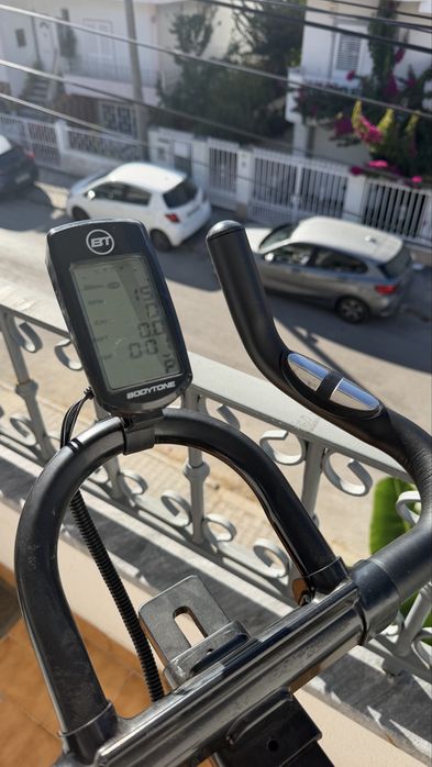 Bicicleta de spinning Bodytone DS06 à venda