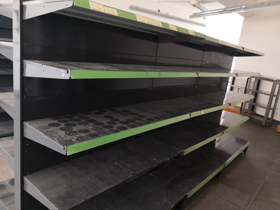 ***prateleiras loja***