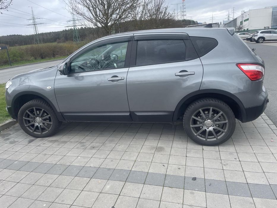Nissan Qashqai..