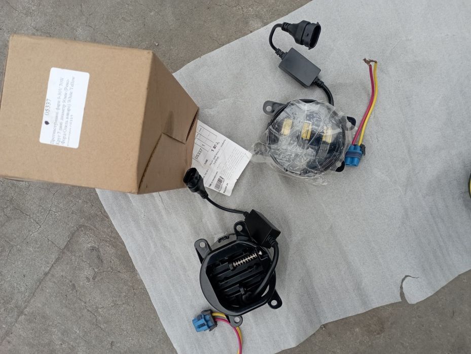 Новые  противотуманные лед фары