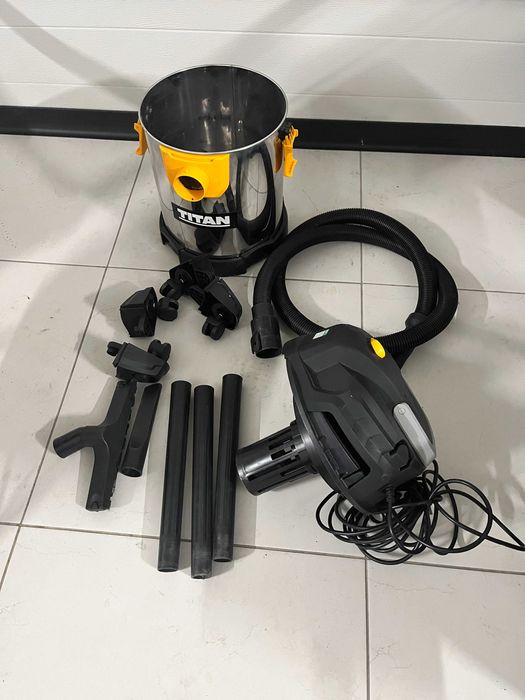 Odkurzacz przemysłowy Titan TTB775VAC 1400W 20L