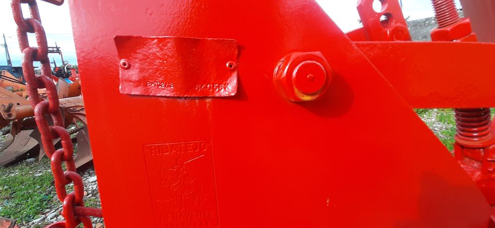 Charruas 2 Ferros 180°