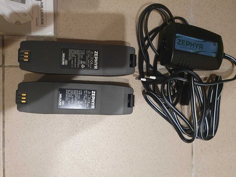 Przyłbica spawalnicza samościemniająca z nawiewem