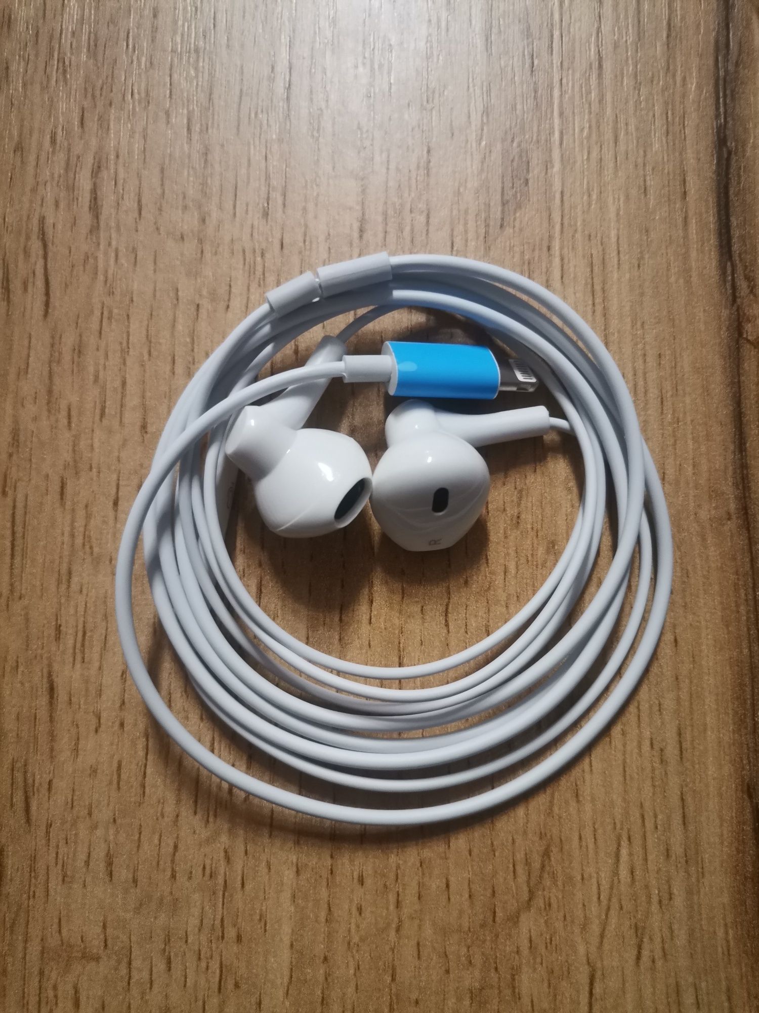 Pop ups earpods lightning connector hotsell