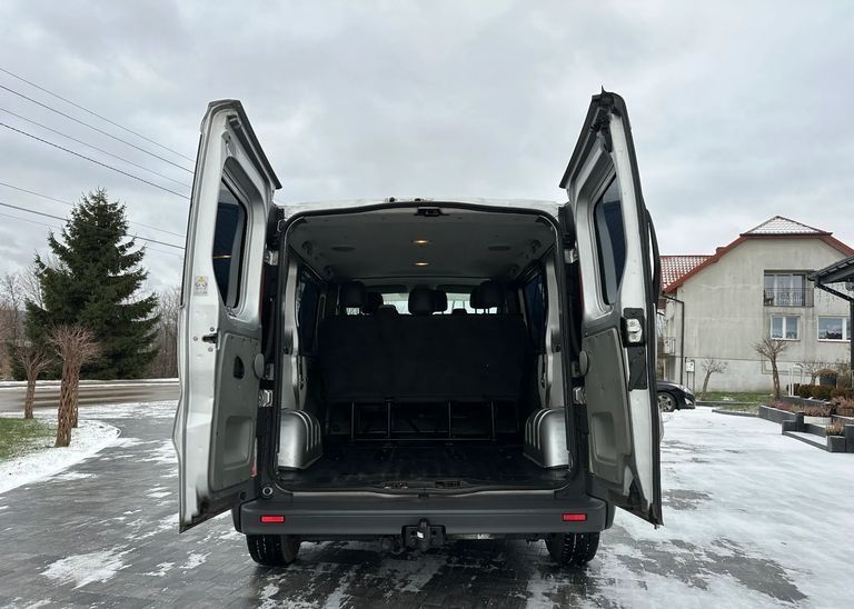 Renault Trafic Passenger
