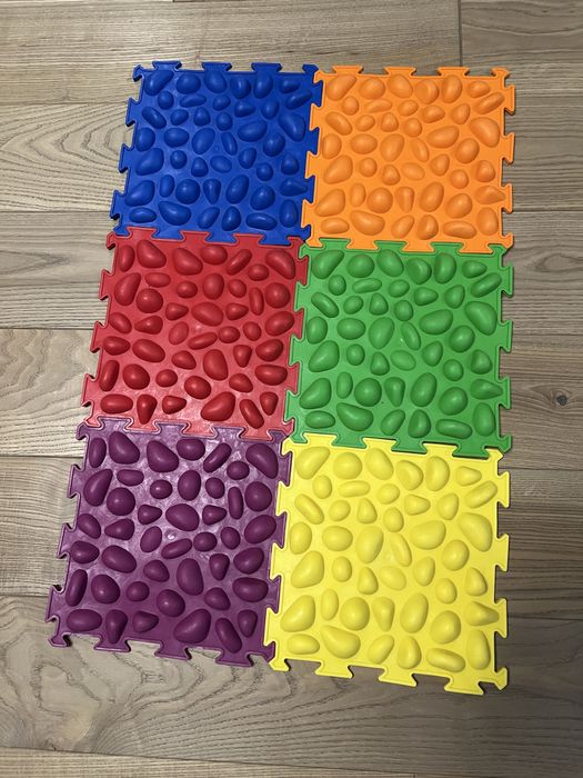 Масажний килимок