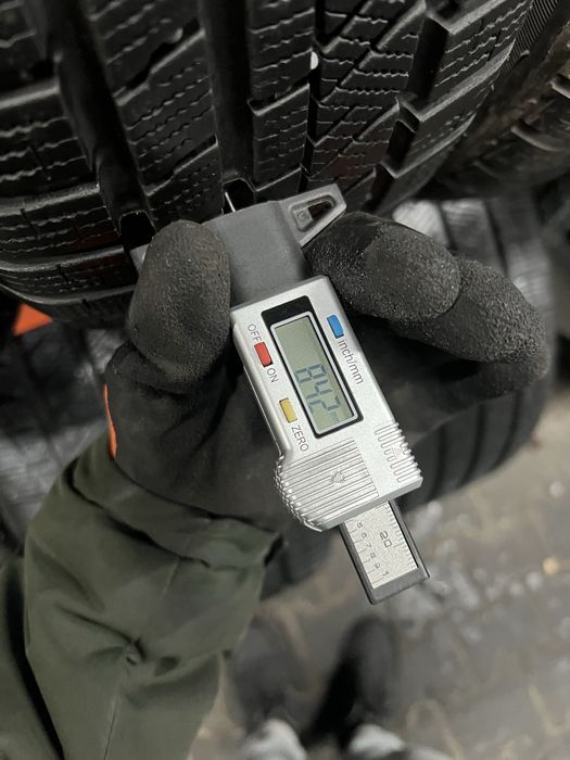 Шини,Резина,Комплект,Зима 185/60/15 88T Bridgestone Blizzak LM-30