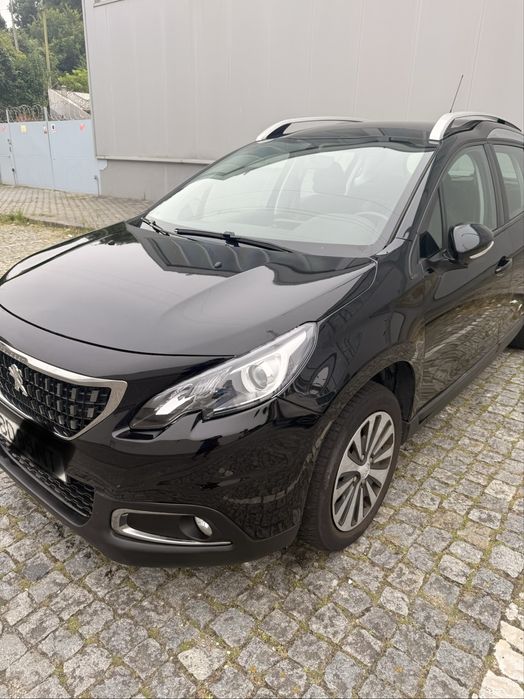 Vendo Peugeot 2008 muito estimado