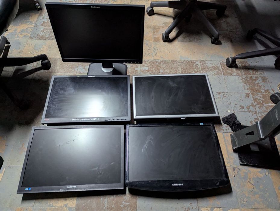 Монітор комп'ютерний екран офіс комп монік 22 дюйми робочі монитор