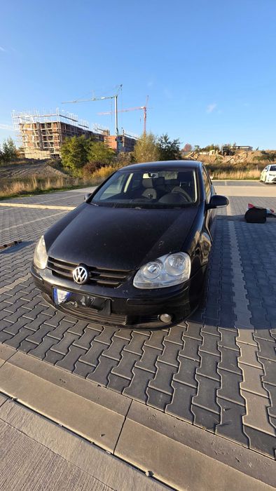 Golf V 2007 r.  z gazem