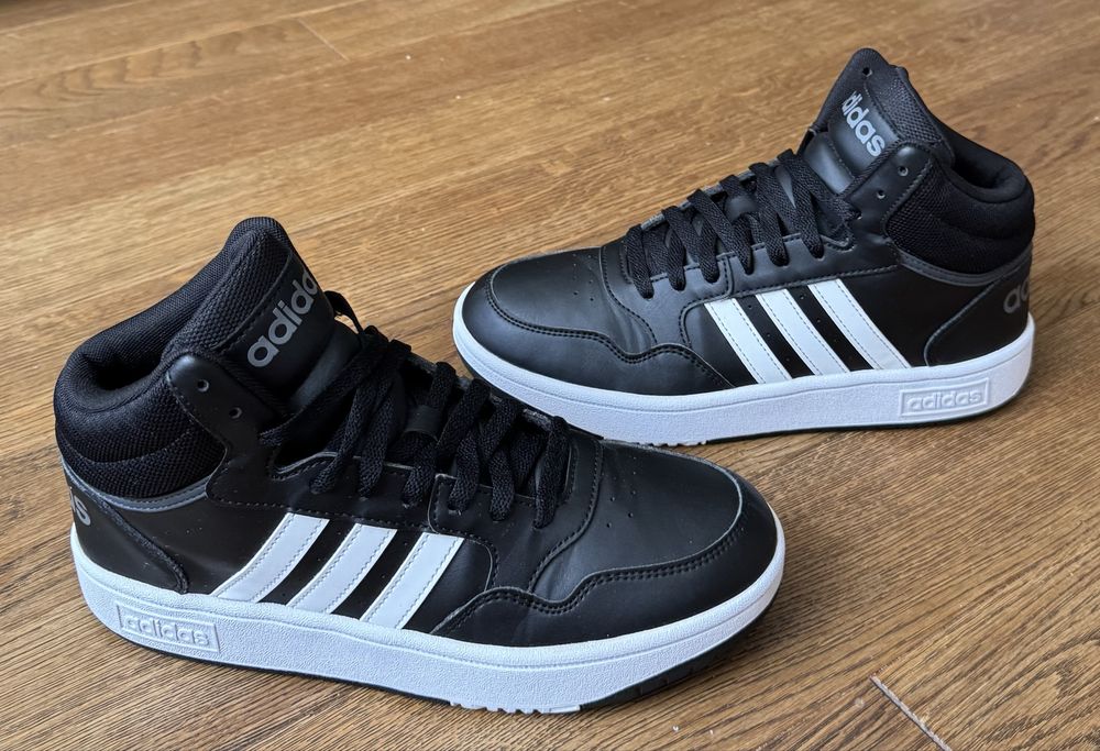 Підліткові черевики кросівки Adidas Hoops 2024 р. р.39,5(25,5 см)