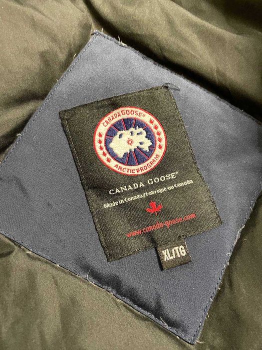 Пуховая парка Canada Goose