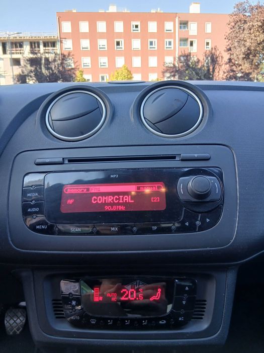 Seat Ibiza 1.6 TDI 105 cv Diesel.