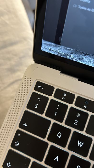 Macbook Air 2019 13’’ 64GB