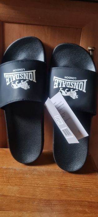 Klapki basenowe nowe czarne Lonsdale r.45