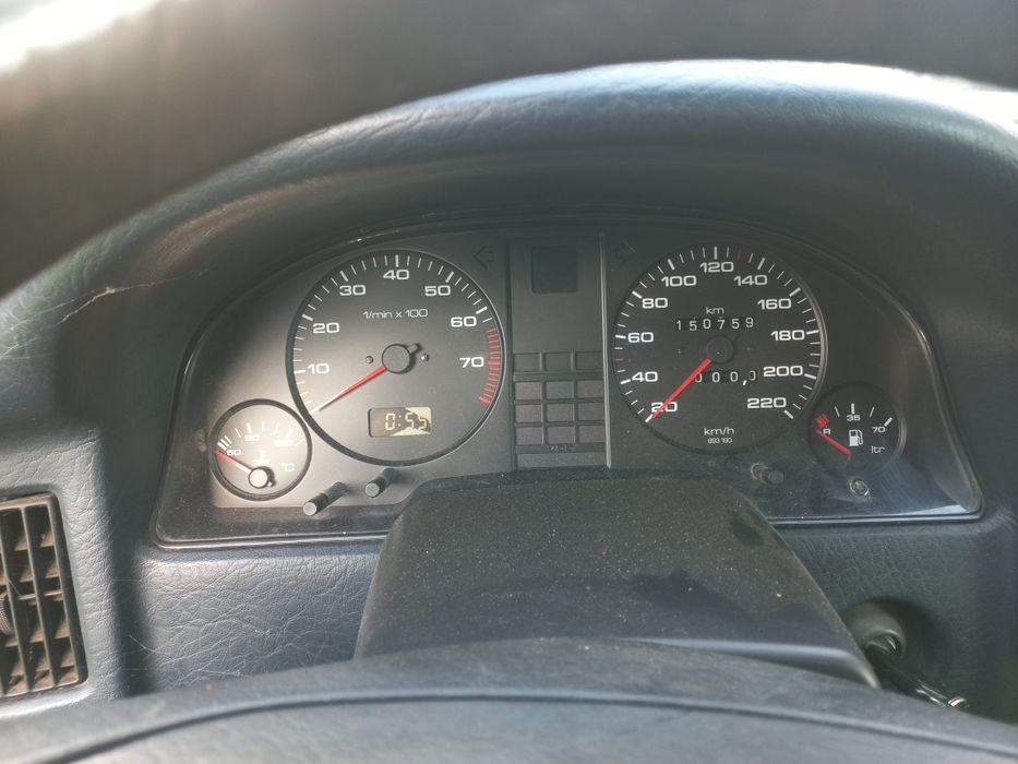 Audi 80  1.8 benzyna