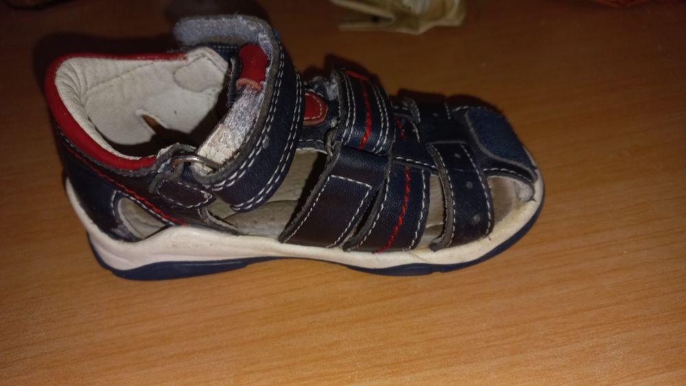 Босоніжки для хлопчика