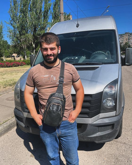 Грузоперевозки по городу . Вантажоперевезення. Авто Volkswagen Crafter