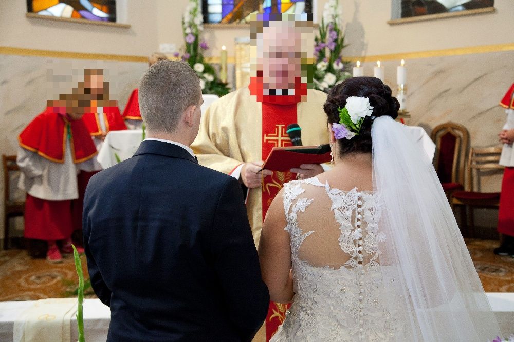 Piękna Suknia Ślubna
