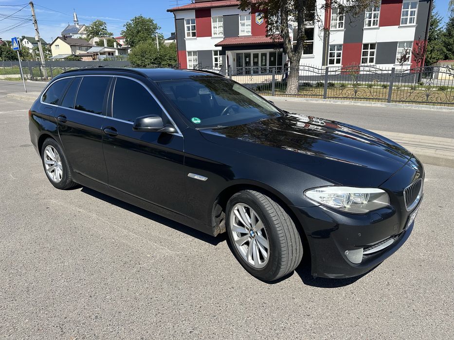 BMW 5 Series F11 2013 рік