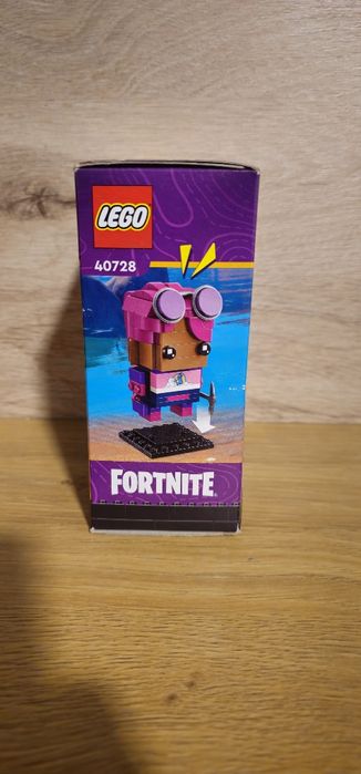 Lego fortnite Brick Headz