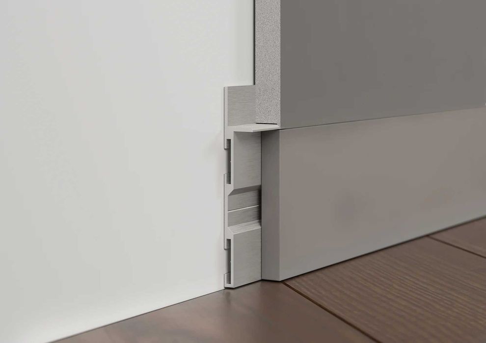 Listwy Nowe podłogowe / Deski fornirowane dwustronnie jesion biały.