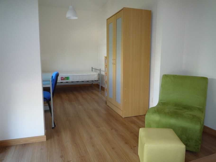 Quarto para arrendar em Coimbra, Solum, Bairro Norton de Matos