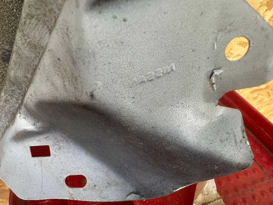 Nissan Qashqai II 2 J11 14- Błotnik lewy przedni przód orginał