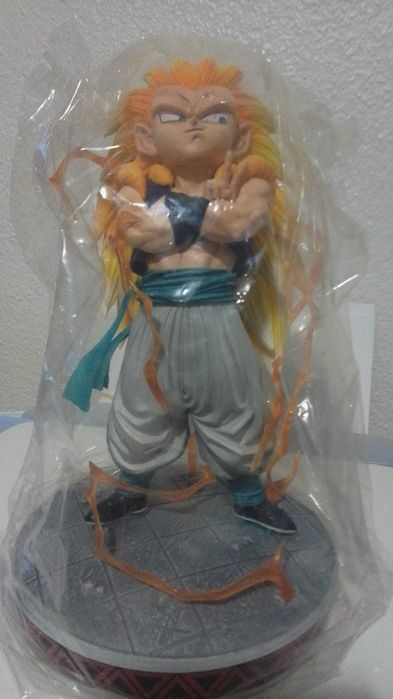 Figura Estilo Dragon Ball – SS3 – 30cm – Com Base Decorativa