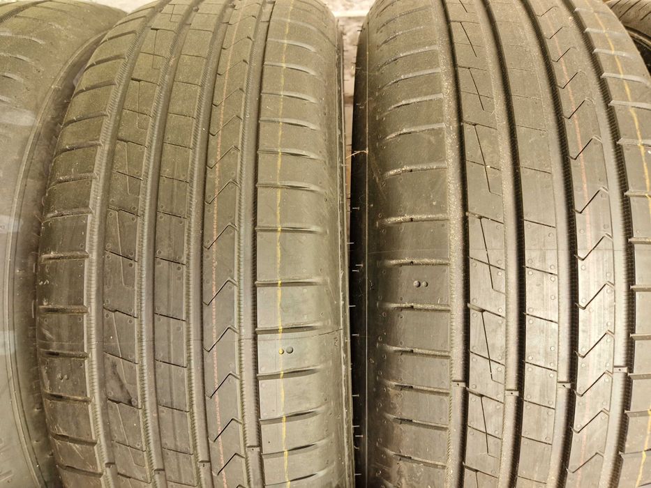 215/65 R17 Hankkok Ventus Prime-- 4 jak nowe