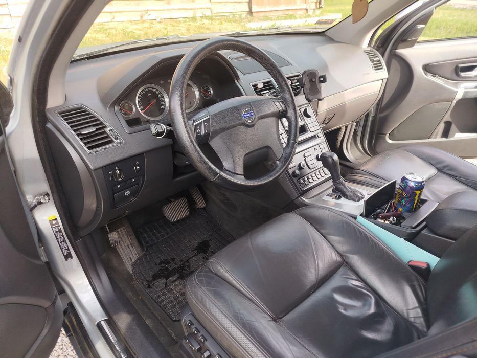 Sprzedam Volvo XC90