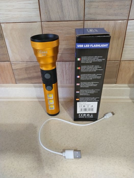 Продам фонарик классный сова св-с75 новый.