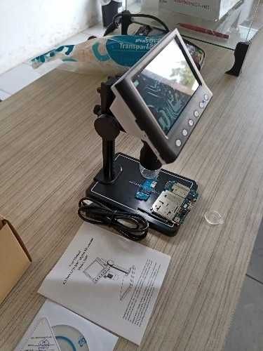 Nowy MIKROSKOP Cyfrowy z LCD 4.3” Zoom do 1000X oraz 8 Diod LED