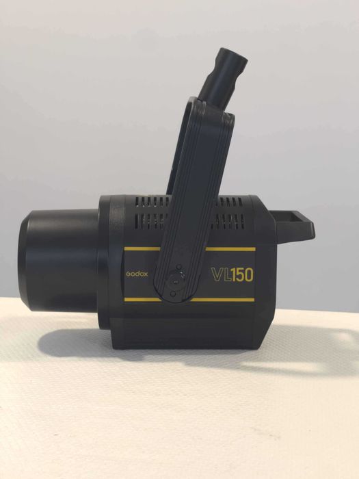 Luzes Godox VL150