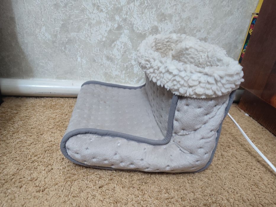 Електрогрілка для ніг для ніг Sanitas SFW 10