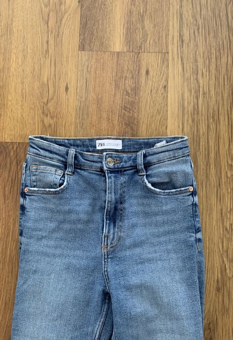 Spodnie jeansowe Zara