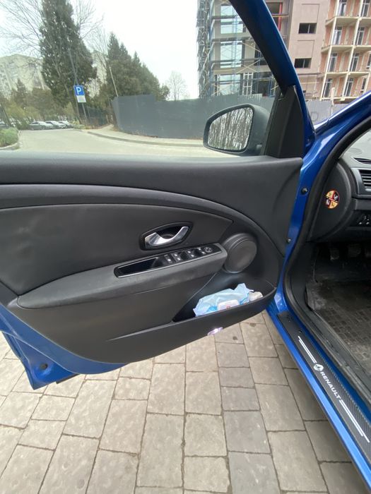 Renault Megan 2011 дизель 1.5 к9к 110кс