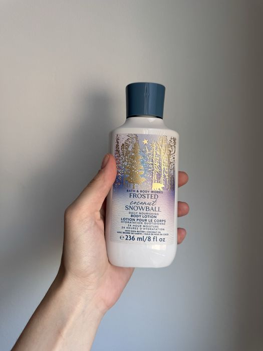 Frosted Coconut Snowball Bath & Body lotion – balsam do ciala nawilżający