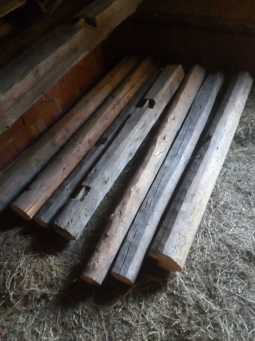 Stare belki ręcznie ciosane, drewno  iglaste cena za 1 mb