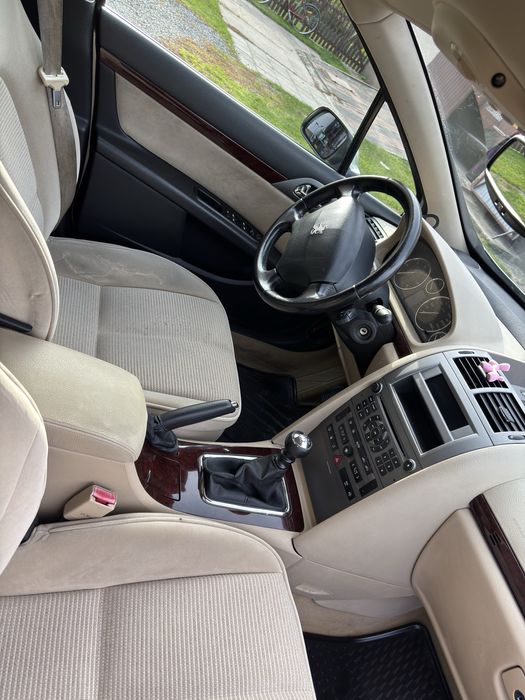 Peugeot 407