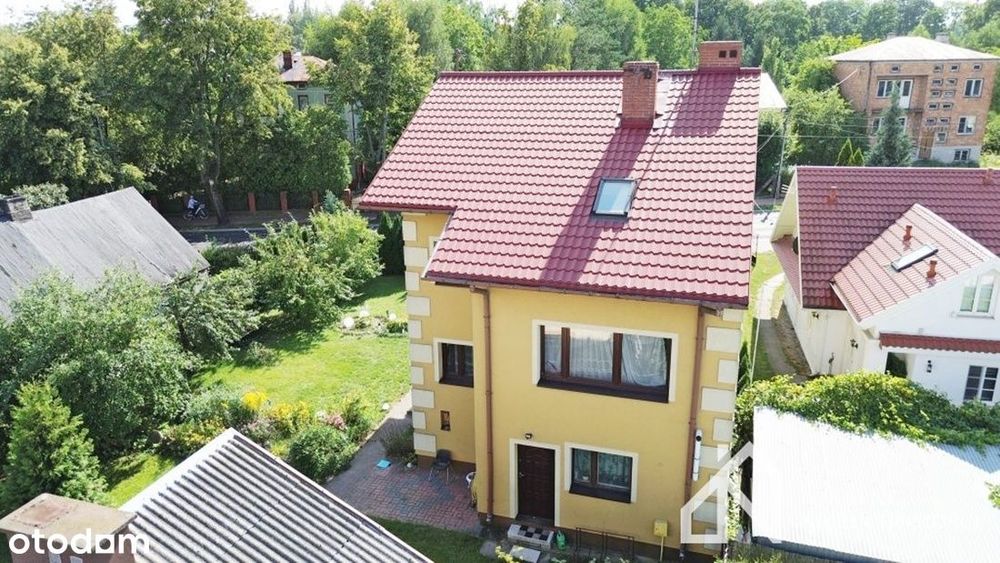 REZERWACJA-Atrakcyjna posesja przy ulicy Lipowej na sprzedaż!