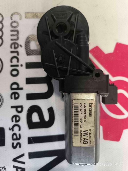 MOTOR DE AJUSTE DO BANCO AUDI A4 Allroad B9 2.0 TFSI quattro (183 kW / 249 cv) [05.2016 - 10.2019] 3Q0959761A (OEM) | C14407-102 (OEM)